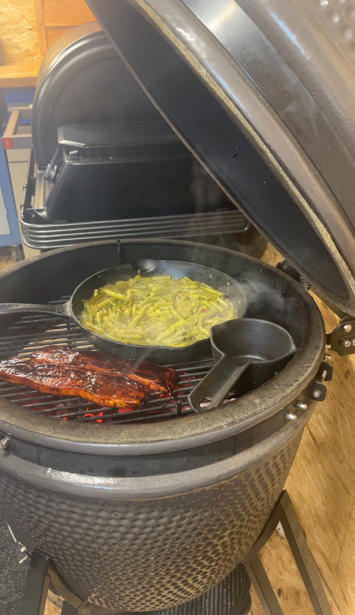 Asado de Tira Banderita Tierno met rijst en Sajoer boontjes